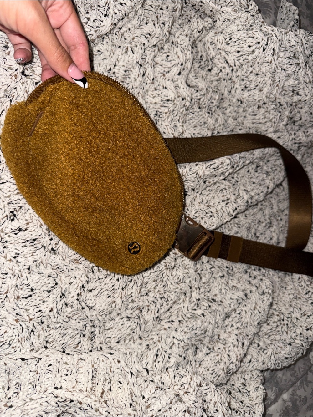 Lululemon Sherpa Crossbody Belt Bag
